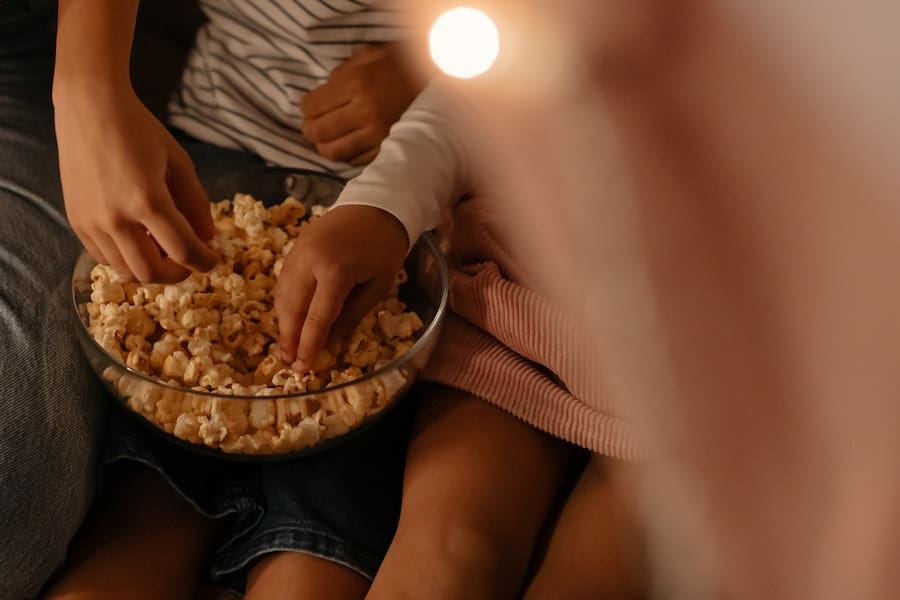 How To Get Popcorn Kernel Out Of Gums